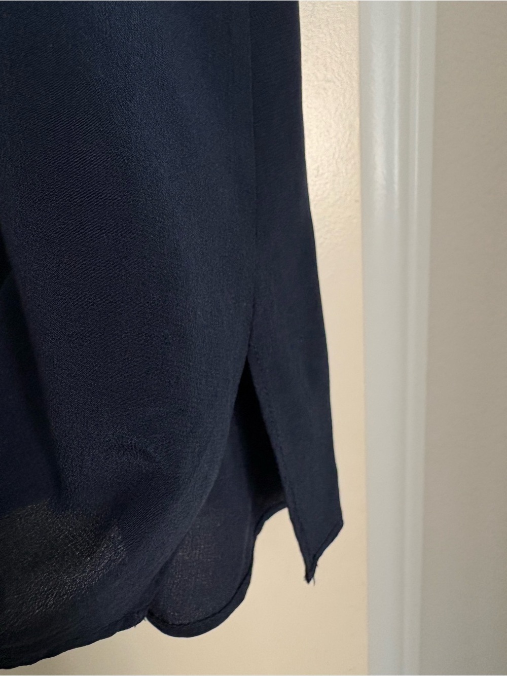 Cami NYC Navy V-Neck Tank - Picture 7 of 10